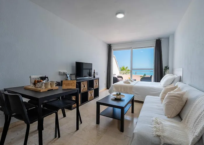 Sol Arena Y Mar First Line *