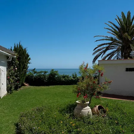 Sol Arena Y Mar First Line